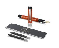 PARKER Duofold International Fountain Pen, Classic Big Red Vintage, Medium Solid Gold Nib, Black Ink and Convertor (1931378)