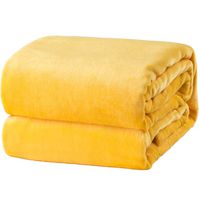 Bedsure Fleece Blanket Twin Size Gold Yellow Lightweight Blanket Super Soft Cozy Microfiber Blanket
