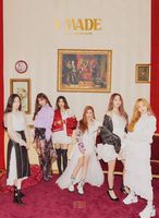 Cube (G) I-DLE - I Made (2nd Mini Album) 1CD+112p Booklet+1Photocard+1Sticker+1Logo Sticker+Folded Poster