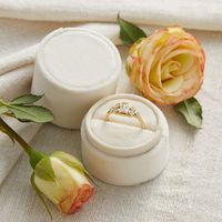 Velvet Ring Box Pearl, Round Shape, Engagement Ring Box, Ring Bearer Box, Wedding Ring Box, Wedding Photo Shoot, Engagement Photo Shoot, Bridal Gift