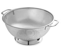 Bellemain Micro-perforated Stainless Steel 5-quart Colander-Dishwasher Safe