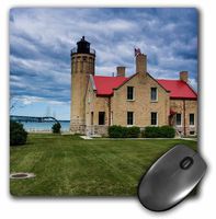 3dRose Mouse Pad Old Mackinac Point Lighthouse on Two Great Lakes, Michigan, USA, 8 x 8" (mp_259523_1)