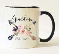 Grandma Est 2020 Mug Pregnancy Reveal Coffee Cup Surprise Gift Mother's Day Christmas