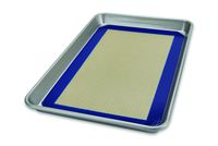 USA Pan 1706MT-1 Bakeware Nonstick Half Sheet Pan and Silicone Mat Set