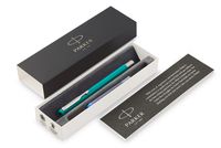 PARKER Vector Fountain Pen, Emerald with Chrome Trim, Medium Nib, Blue Ink, Gift Box