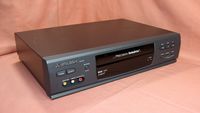 Mitsubishi HS-U747 SVHS VCR 4 Head Video Cassette Recorder