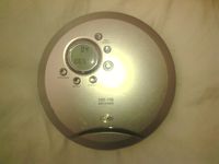 Durabrand CD-916 Anti-Skip CD Player with Radio & Headphones