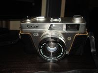 CANON CANONET QL19 35mm Rangefinder Camera w/leather case