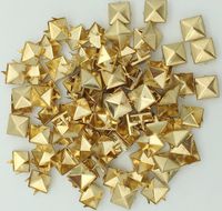100pcs 10mm Square DIY Leathercraft Metal Punk Spikes Spots Pyramid Studs Nailheads (Gold)