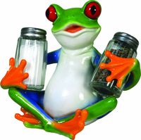 River's Edge Hand Painted Poly Resin Salt and Pepper Shaker Set (Tree Frog)