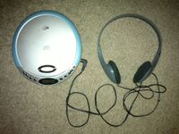 Durabrand CD-566 CD Player w/ Compact Disc Digital Audio