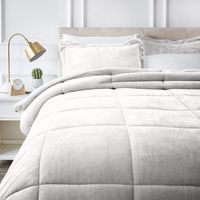 AmazonBasics Ultra-Soft Micromink Sherpa Comforter Bed Set - King, Cream