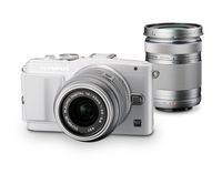 Olympus Mirrorless SLR E-PL6 with ED 14-42mm f/3.5-5.6 and ED 40-150mm f/4.0-5.6 Lens Kit (White) - International Version