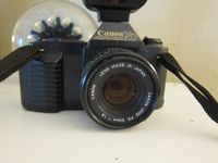 Canon T50 SLR Camera 35mm Kit with Canon FD 50MM 1:1.8 lens
