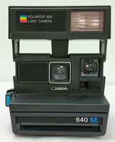 Polaroid 640SE Autofocus Instant Land Camera