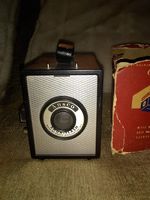ANSCO SHUR FLASH Art Deco Box Camera Made By ANSCO Bingamton NY - Uses 120 Film