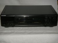 SONY Stereo Double Cassette Deck, Auto Reverse, Model TC-WR661