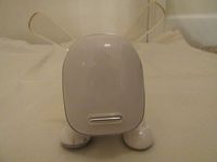 I-DOG White Mp3 Speaker with Personality Play Music Thru I-dog Dances