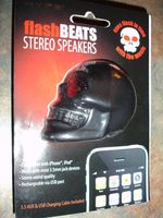 HYPE flashBEATS Stereo Speaker Black Skull with flashing LEDs