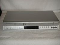 Toshiba dvd/vcr combo sd-v592su