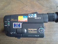 SONY CCD-TRV112 NTSC Video HI 8 Handycam Vision Camcorder