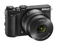 Nikon 1 J5 Kit schwarz + 10-30 PD-Zoom - International Version
