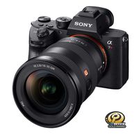 Sony a7R III Mirrorless Camera: 42.4MP Full Frame Interchangeable Lens Digital Camera with Auto Focus and 4K HDR Video - ILCE7RM3 Body, 3" LCD Screen and FE Mount 16-35mm f/2.8-22 Wide Angle Zoom Lens