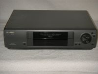 SHARP 4 Head Hi-Fi Stereo VCR, Model VC-H942.