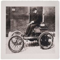 3dRose LLC 8 X 8 X 0.25 Inches Mouse Pad Print of Old Motor Car Photo in Black and White (Mp_184299_1)